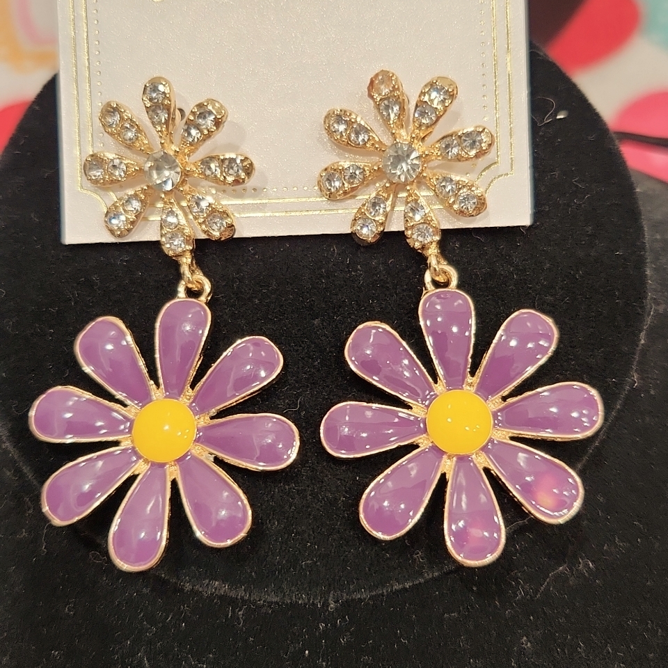 Double Daisy Earring